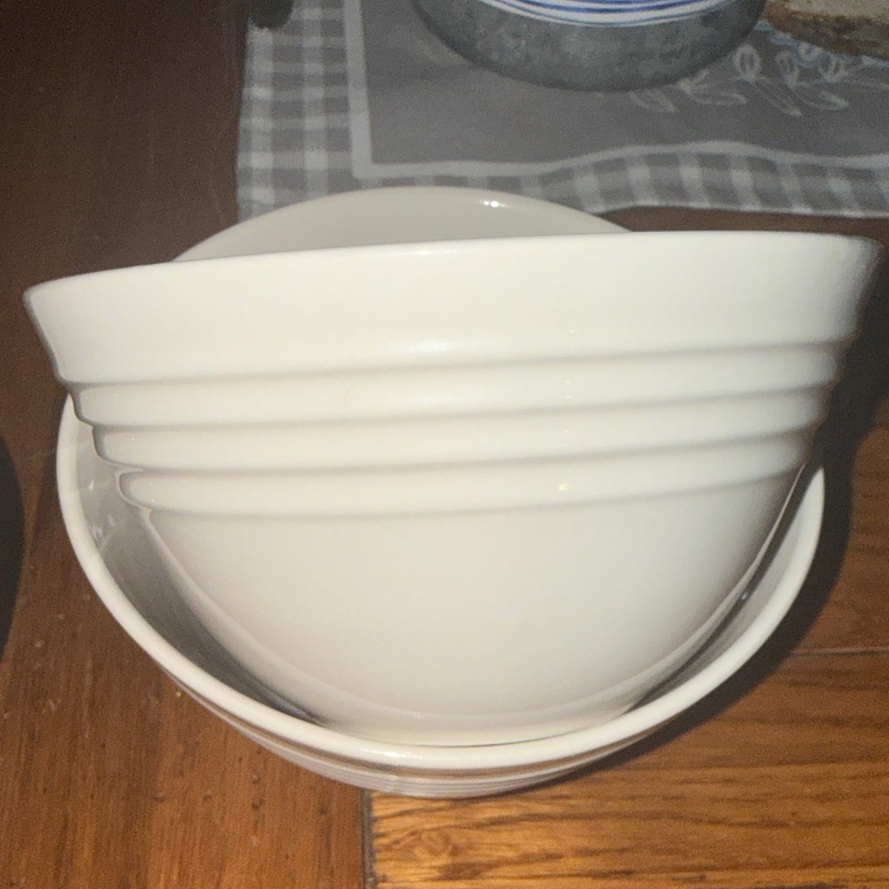 Gibson Cream Dinnerware Bowl Set - Picture 5 of 6